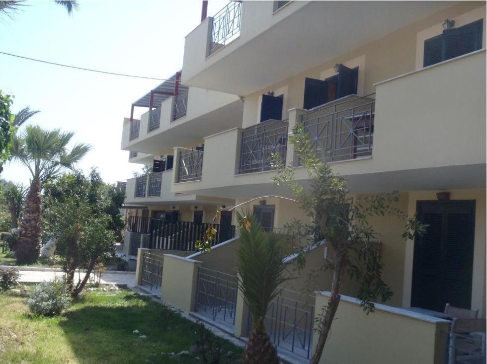 Aparthotel Apolafsi Lixouri Exteriér fotografie