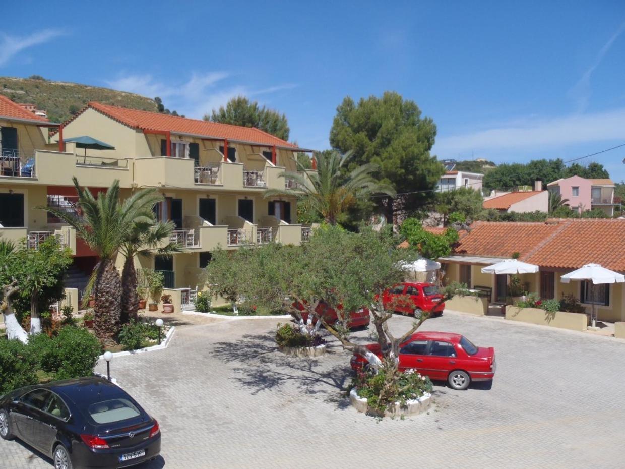 Aparthotel Apolafsi Lixouri Exteriér fotografie